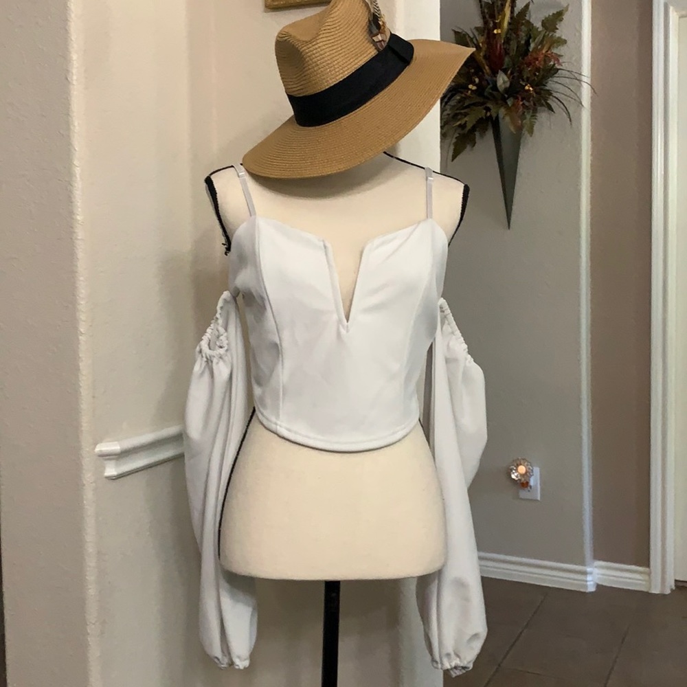 Boohoo white top - Picture 4 of 17